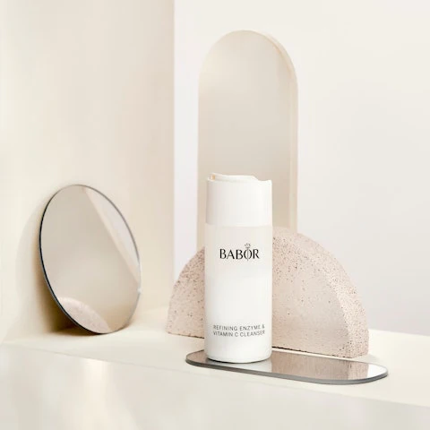 Babor Refining Enzyme & Vitamin C Cleanser 40g - Image 3